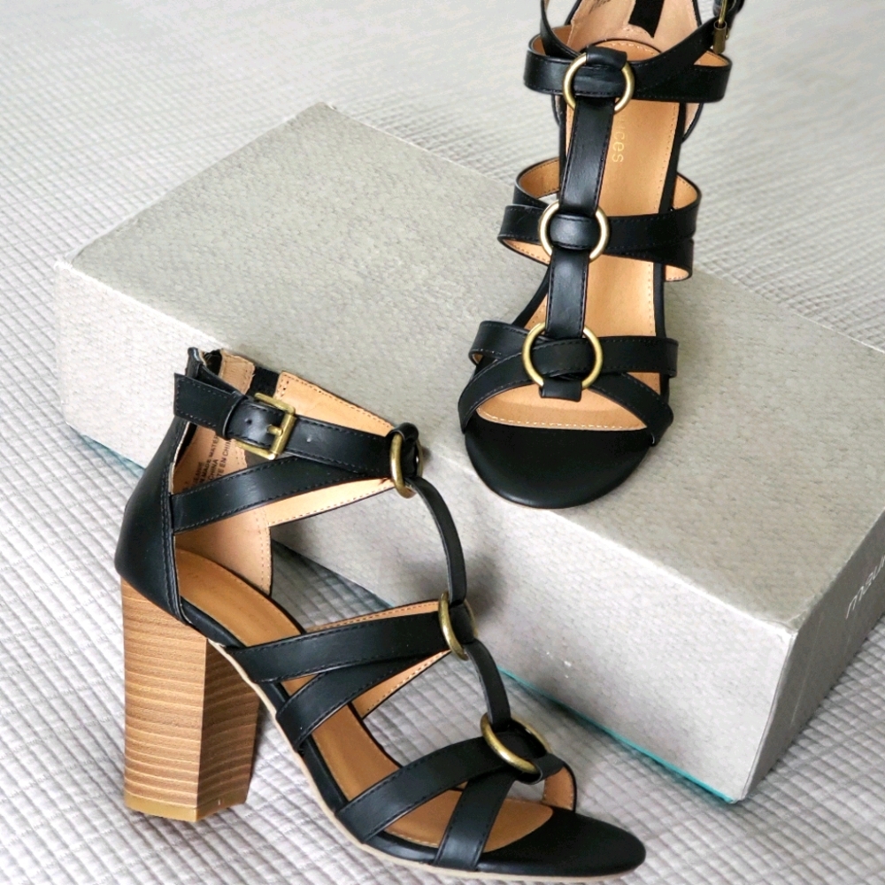 O-Ring Block Heels